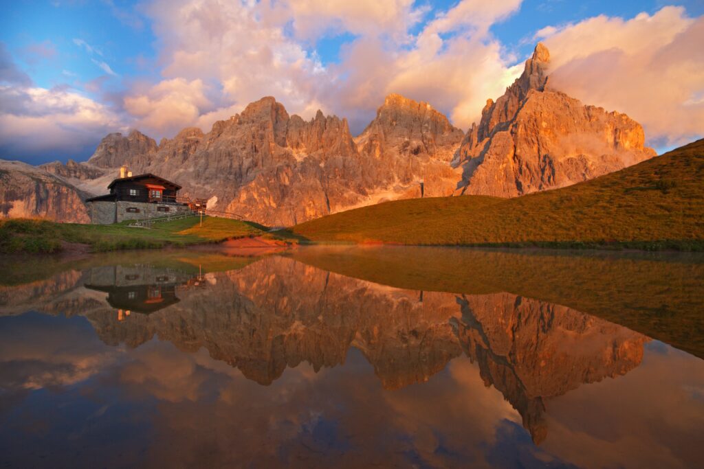 Baita Segantini Dolomiti San Martino di Castrozza