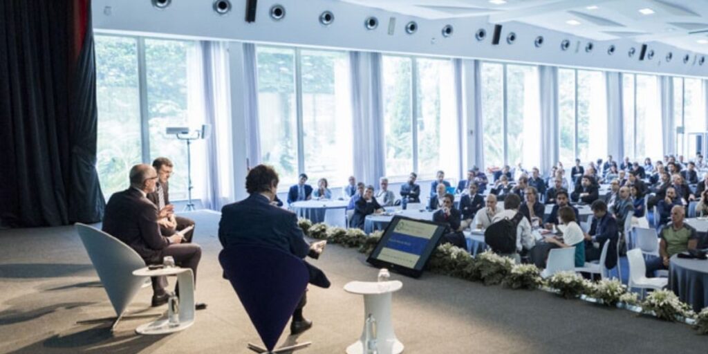 centro congressi riva fiere